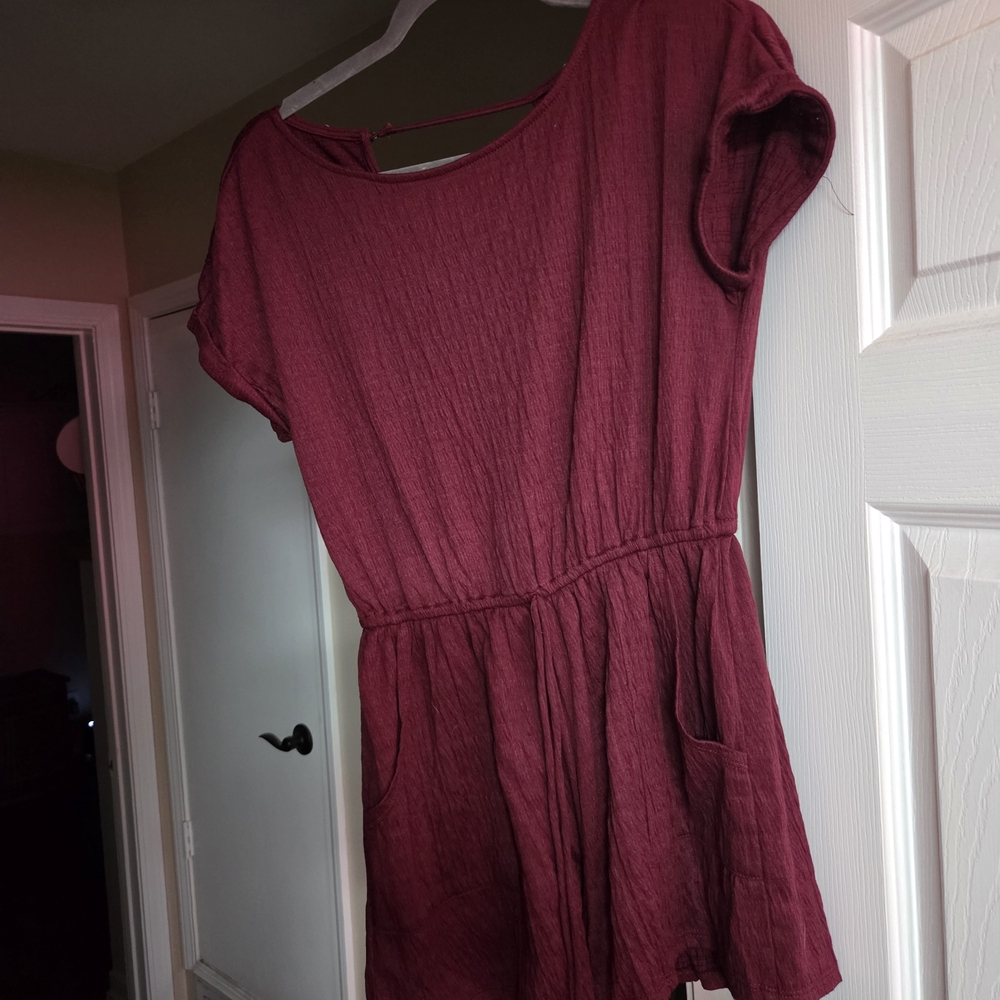 Burgundy Short Sleeve Dress with Pockets